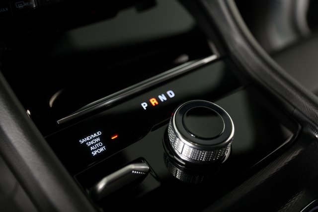 2025 Jeep Grand Cherokee Limited photo 12