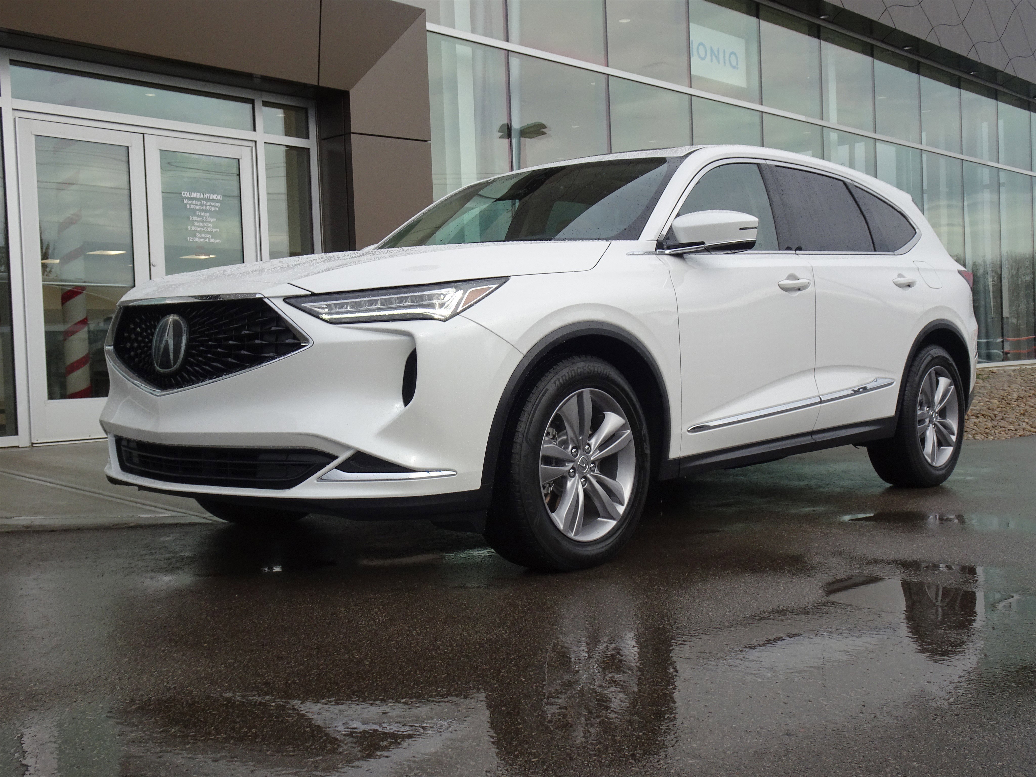 2023 Acura MDX Base's photo