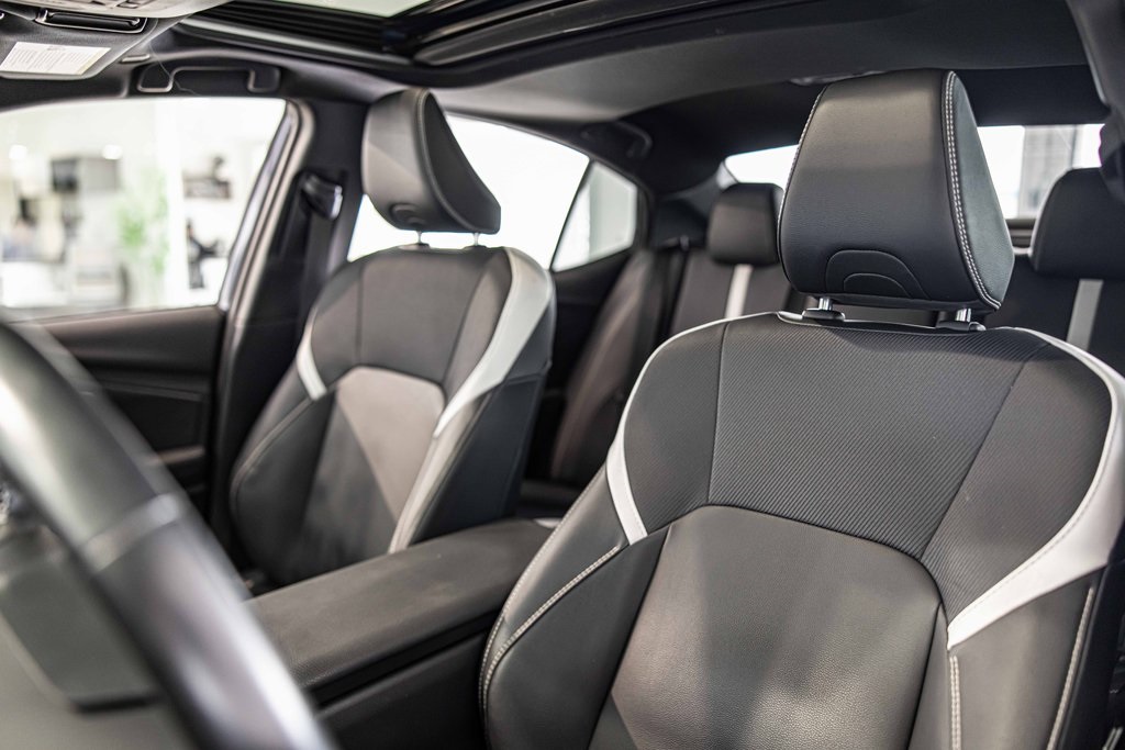 2025 TOYOTA CAMRY - Image 18