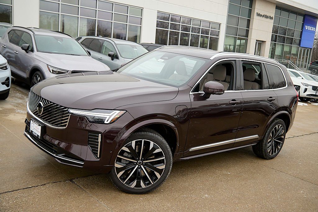 2026 VOLVO XC90 - Image 2
