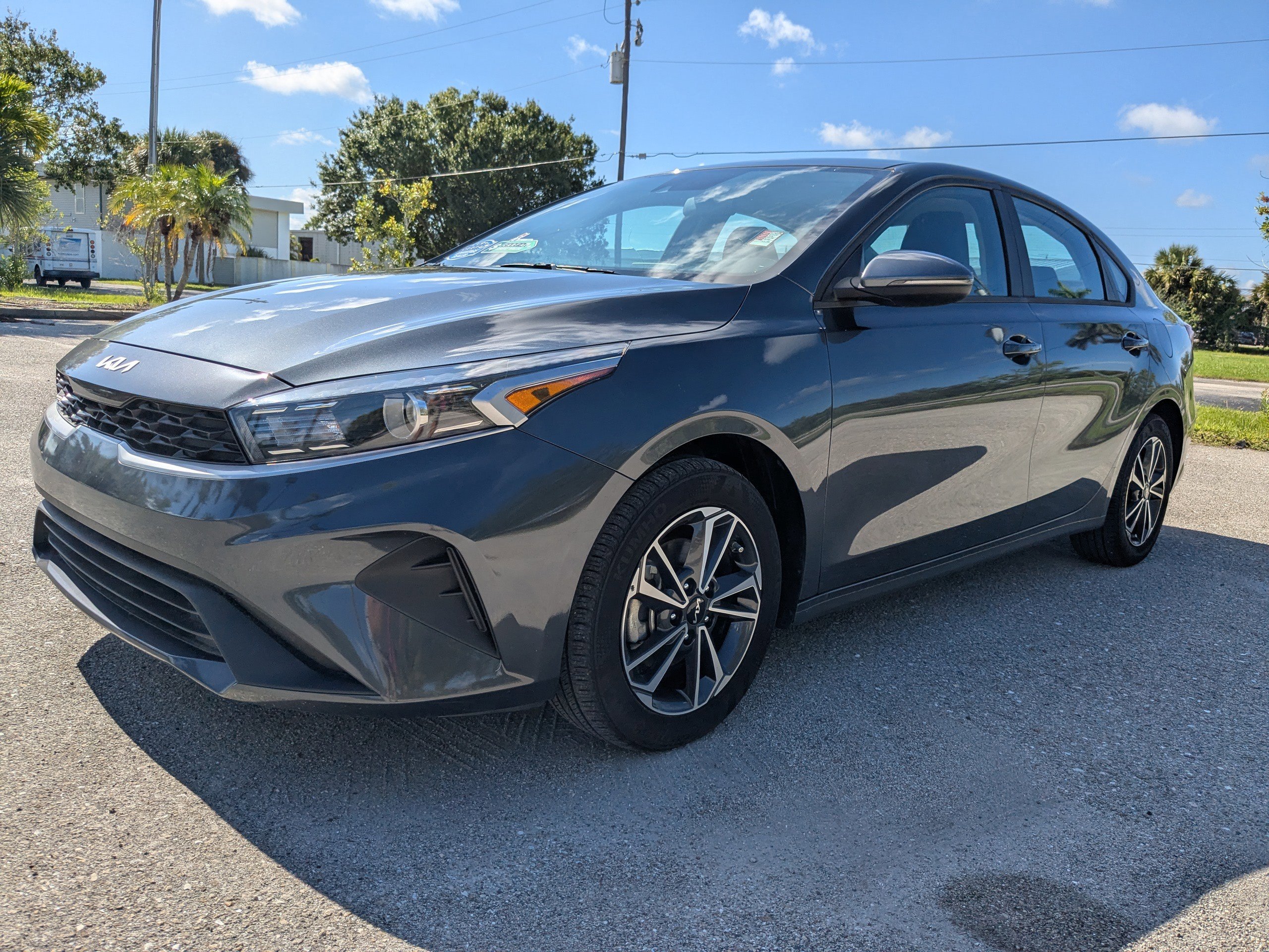 2024 Kia Forte LXS photo 4