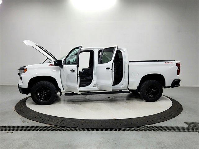 2024 Chevrolet Silverado 1500 LT Trail Boss photo 10