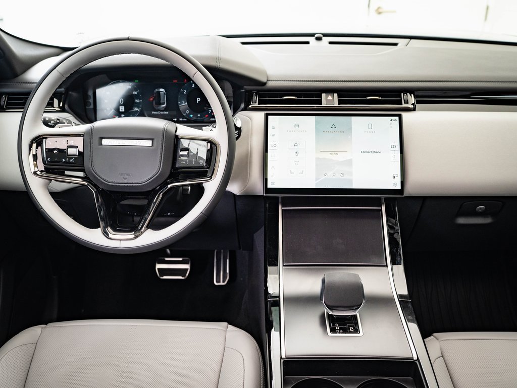 2026 Land Rover Range Rover Velar SE photo 26