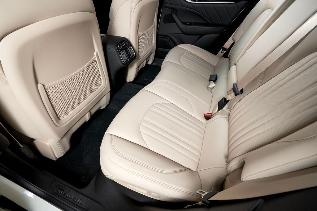 2022 Maserati Levante GT photo 22