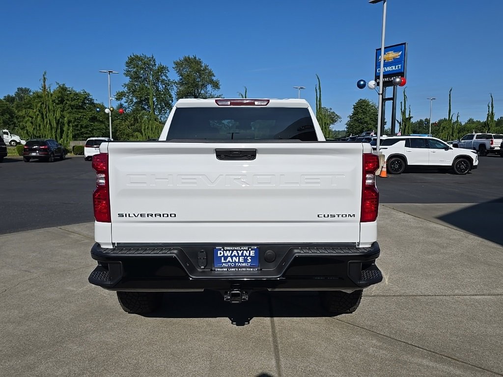 2025 Chevrolet Silverado 1500 Custom Trail Boss photo 4