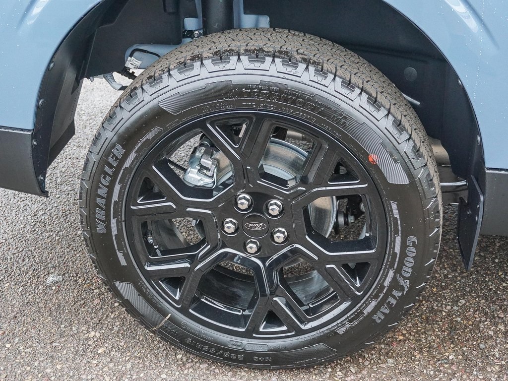 2025 Ford Maverick XLT photo 9