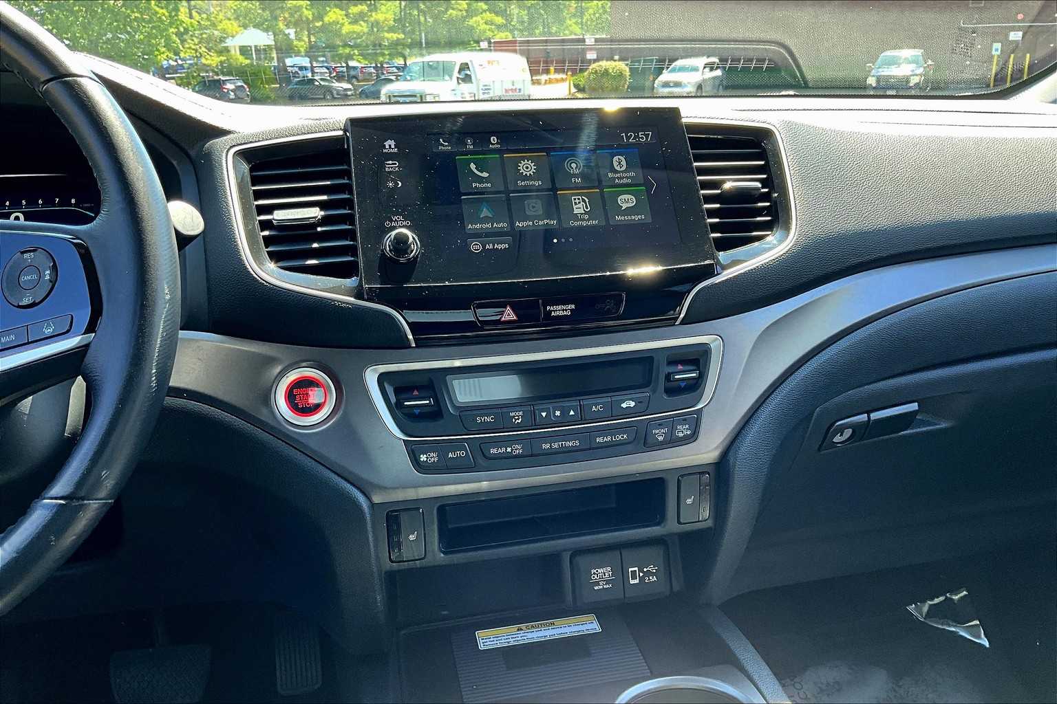 2021 Honda Pilot Special Edition photo 6