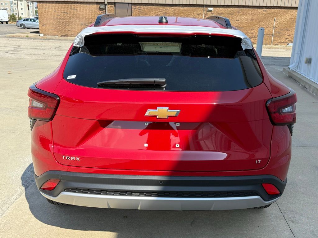 2026 Chevrolet Trax LT photo 6