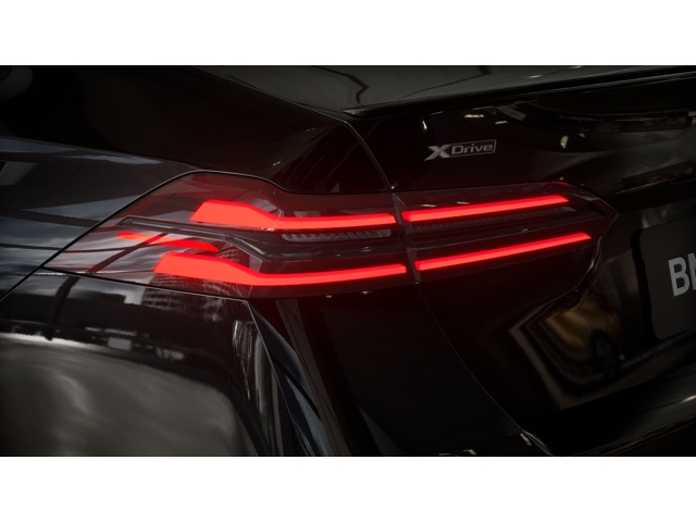 2026 Bmw 550e xDrive photo 2