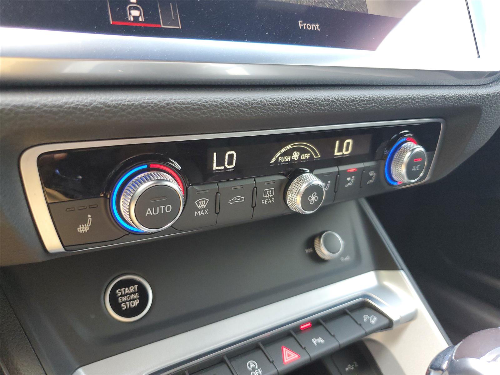 2022 Audi Q3 Prestige Premium Plus photo 29