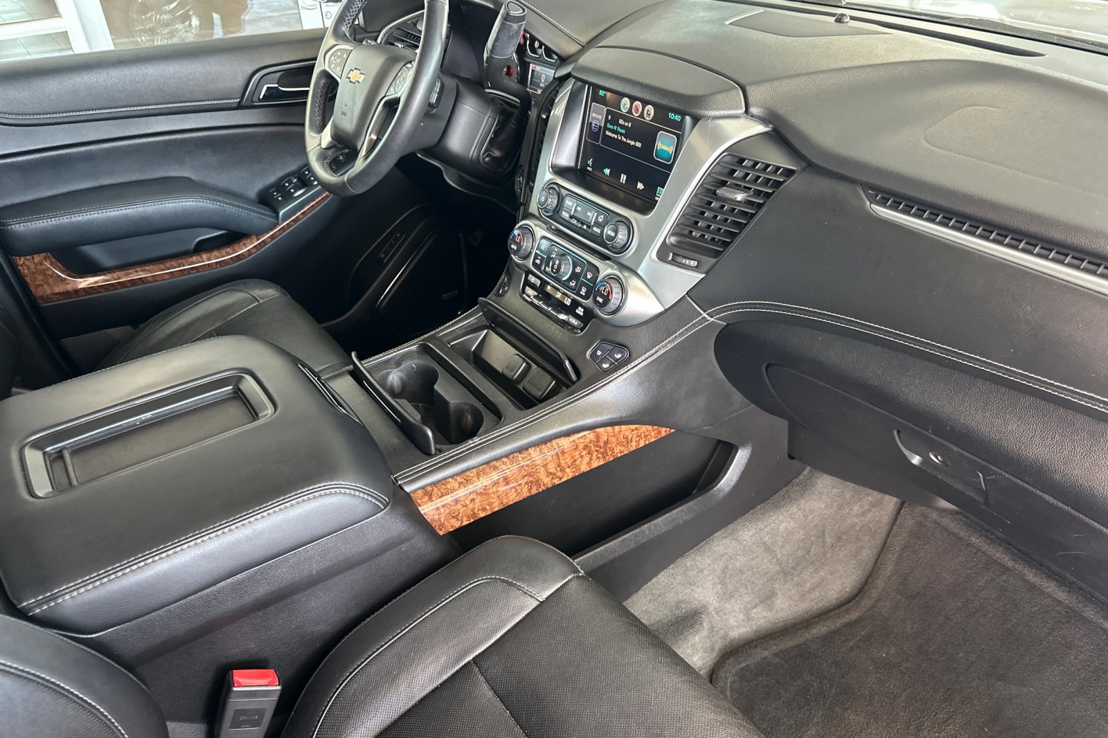 2015 Chevrolet Tahoe LTZ photo 16