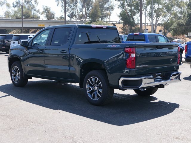 2025 Chevrolet Silverado 1500 LT photo 6