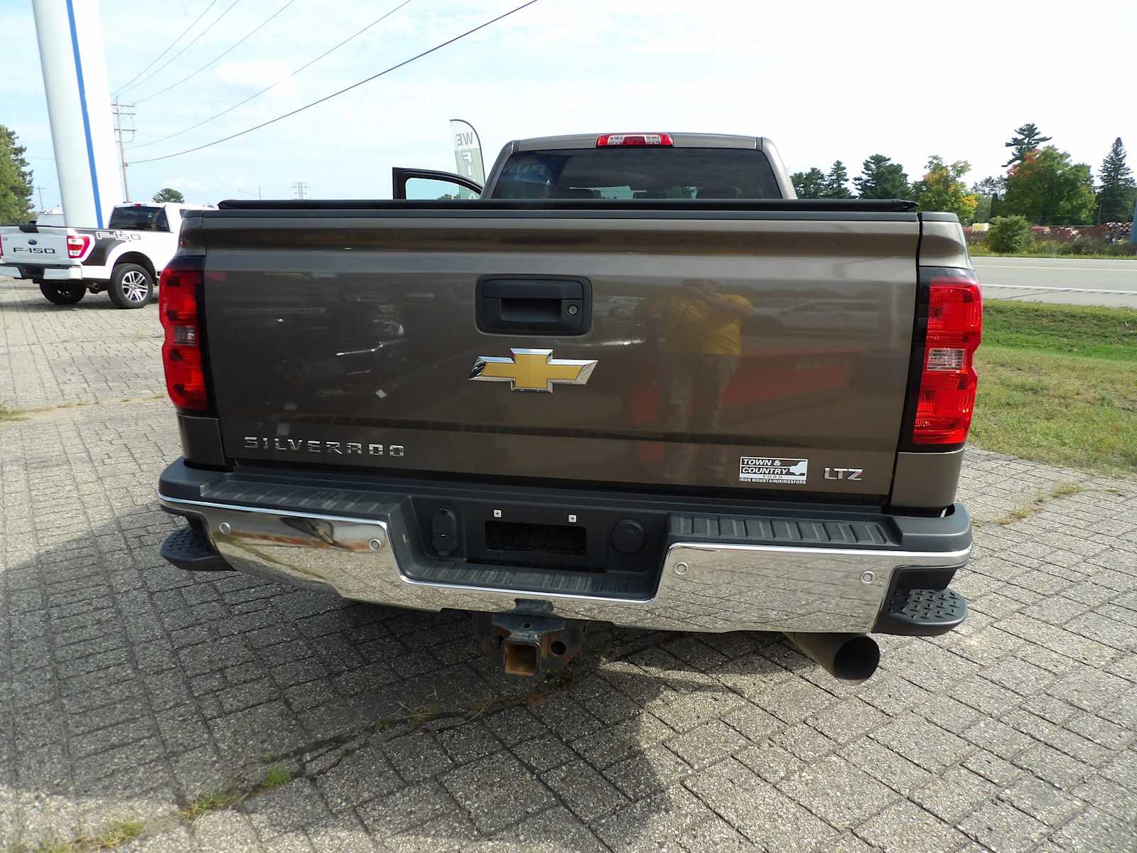 2015 Chevrolet Silverado 3500HD LTZ photo 11