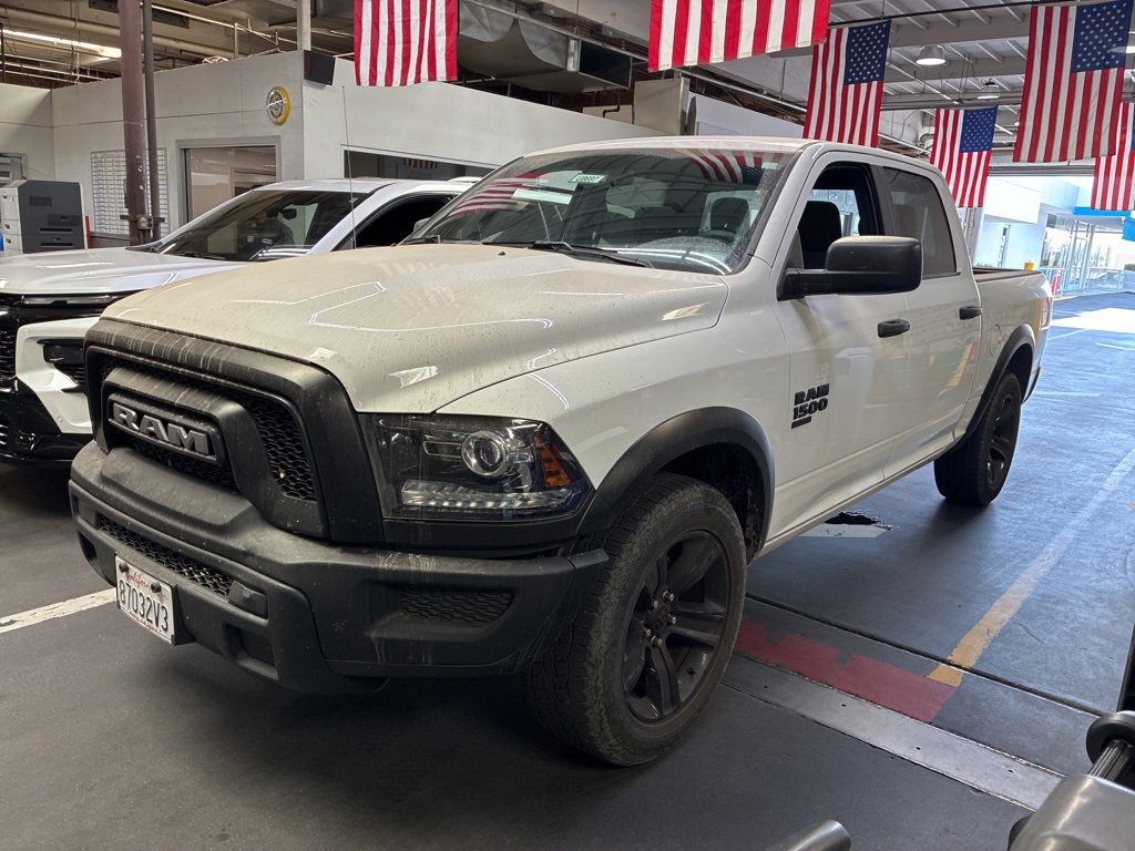 2024 Ram 1500 SLT Warlock photo 3