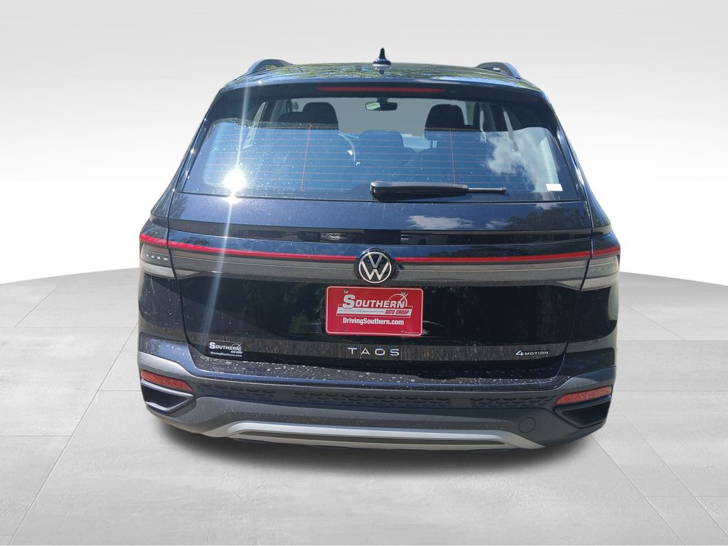 2025 Volkswagen Taos S photo 3