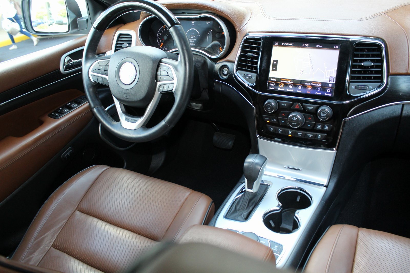 2019 Jeep Grand Cherokee Summit photo 24