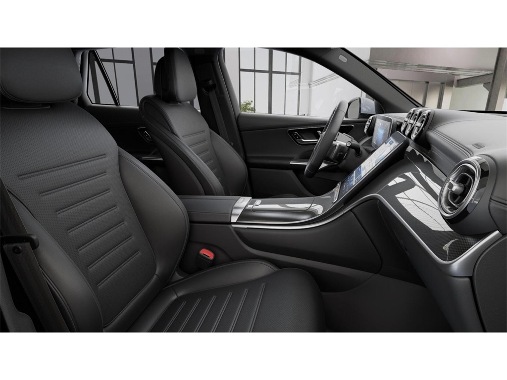 2025 Mercedes Benz GLC 300 4MATIC photo 4