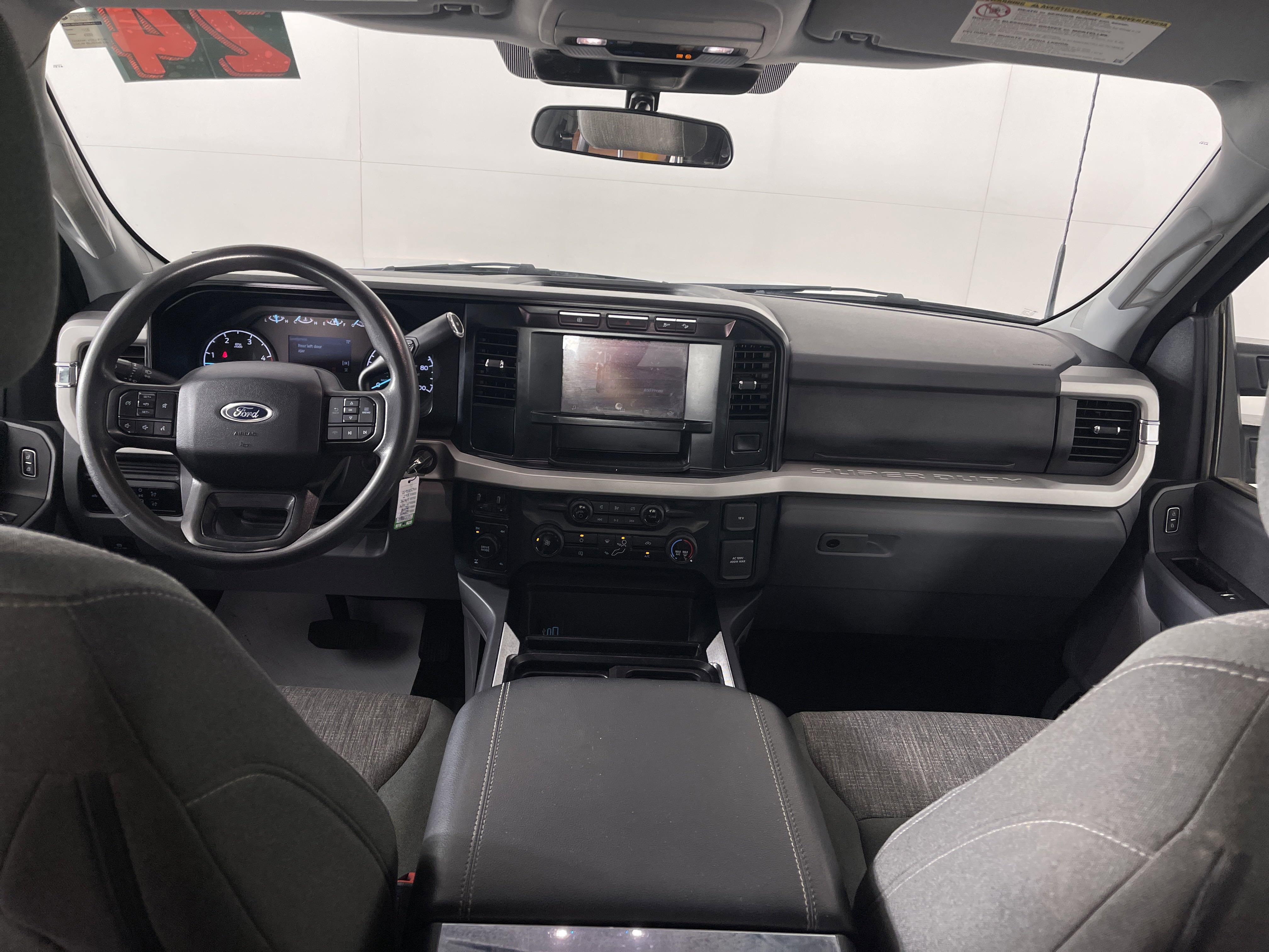 2024 Ford F-250 XLT photo 6