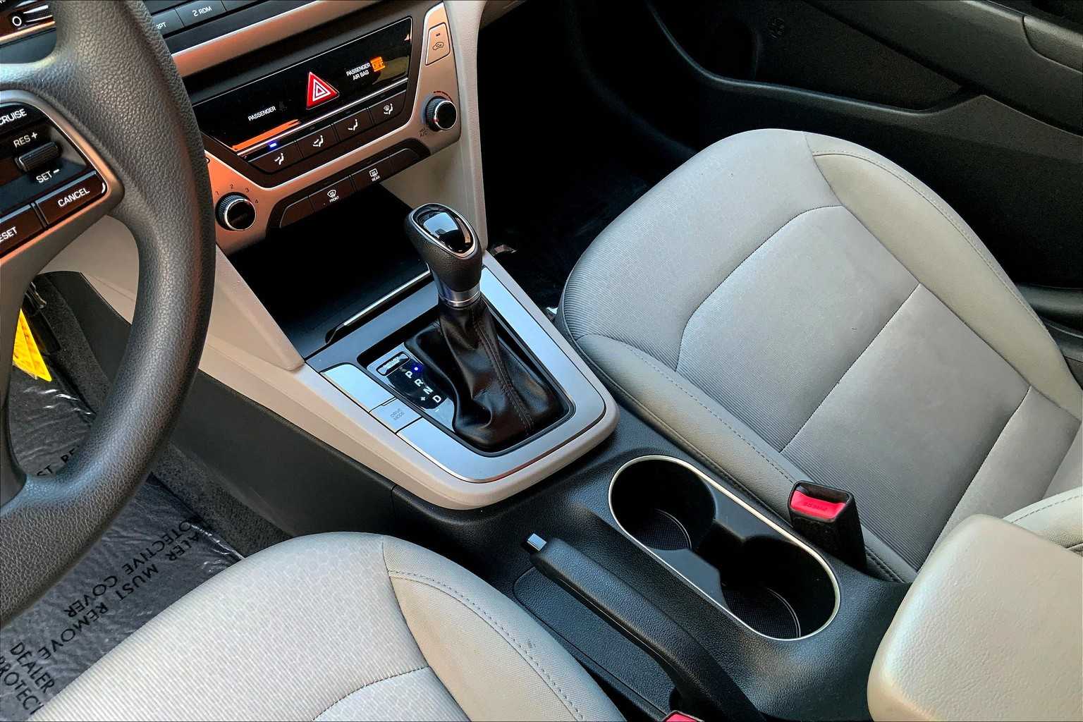 2018 Hyundai Elantra SE photo 14