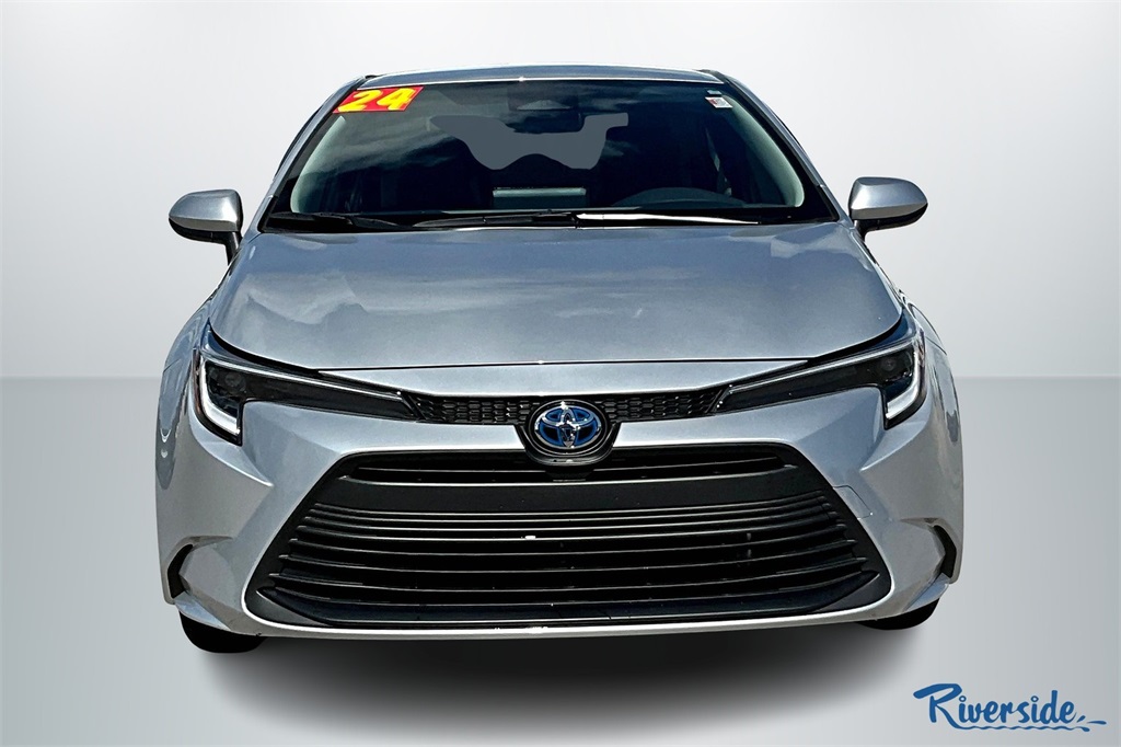 2024 Toyota Corolla Hybrid LE photo 2
