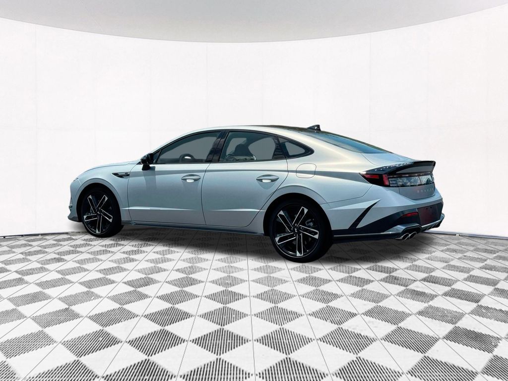 2025 Hyundai Sonata N Line photo 3