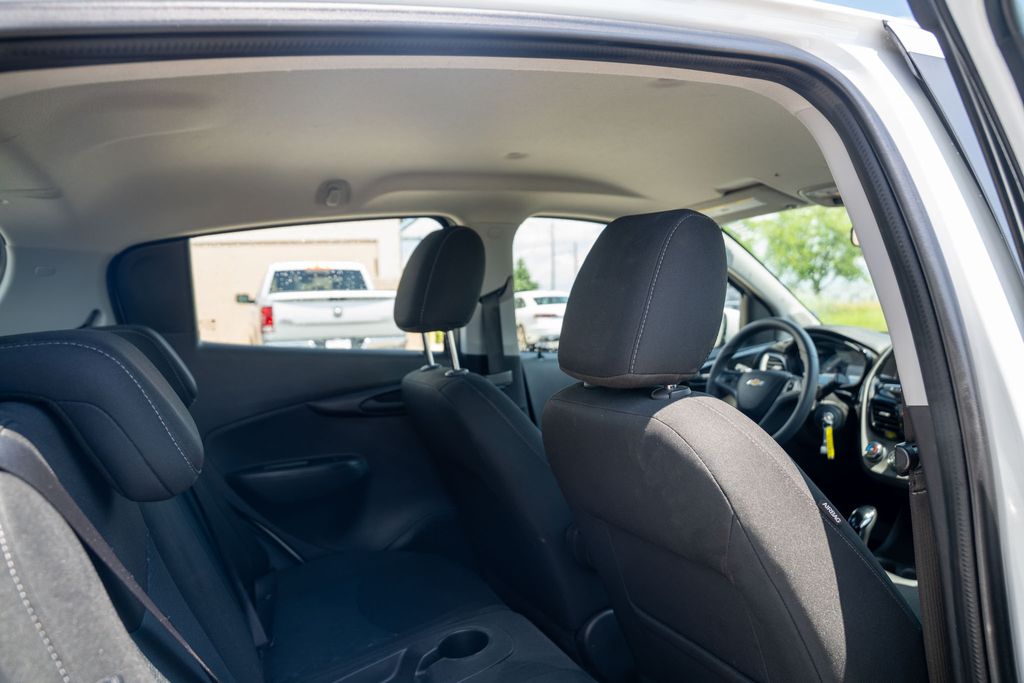 2022 Chevrolet Spark 1LT photo 13