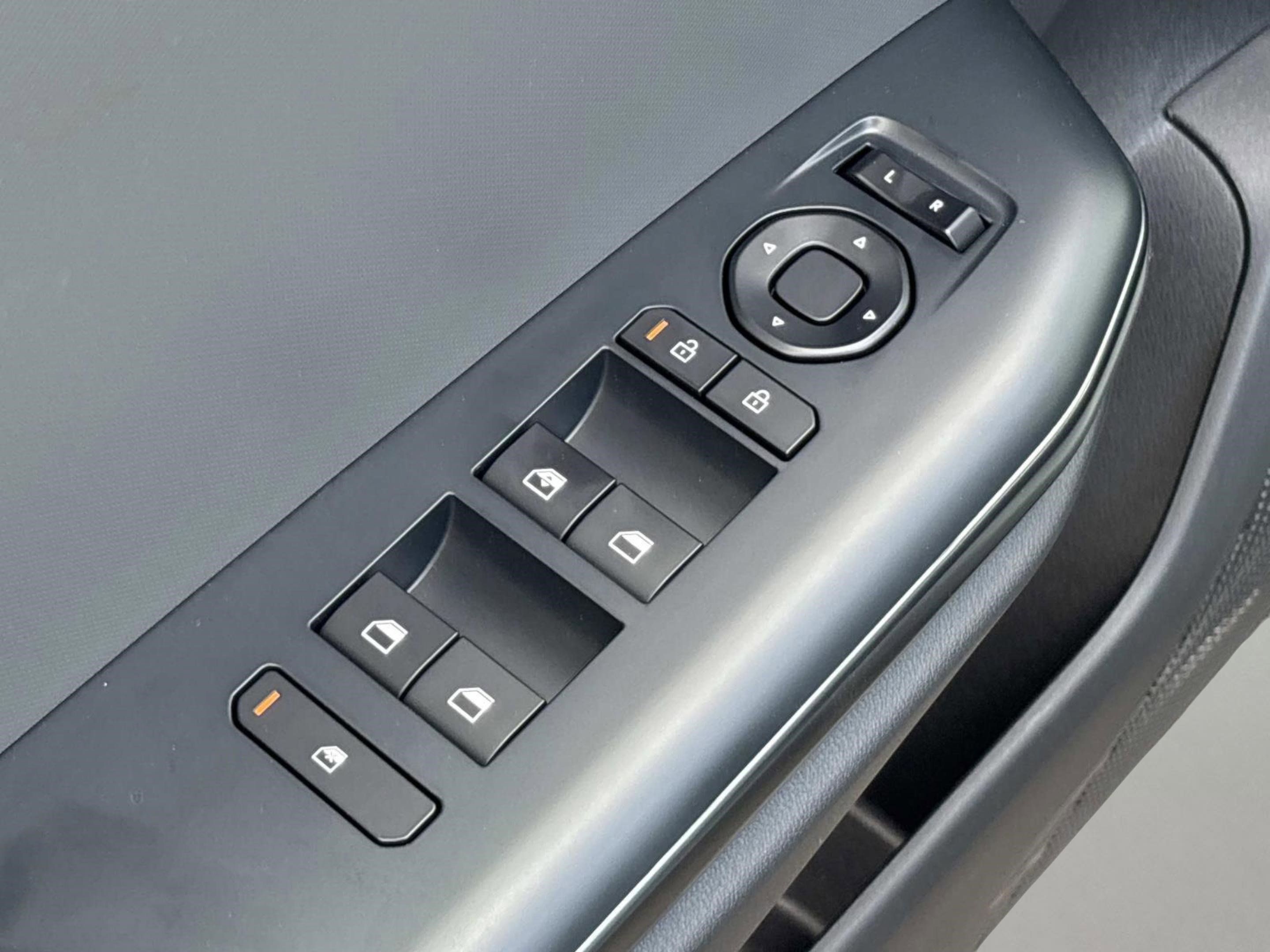 2025 Kia K4 LXS photo 14
