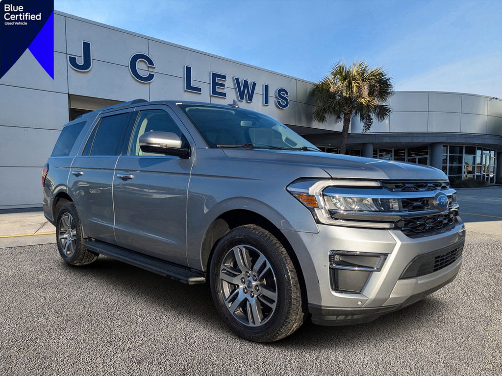2024 Ford Expedition Limited's photo