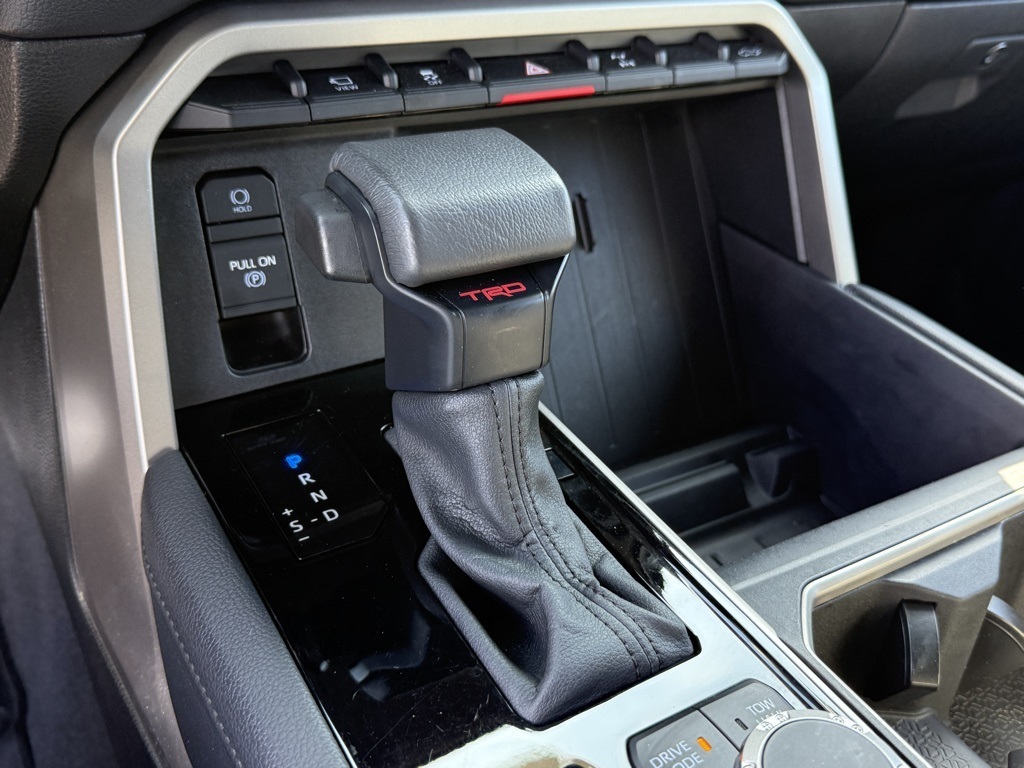 2025 Toyota Tundra Limited photo 23