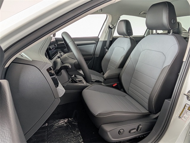 2025 Volkswagen Jetta 1.5T SE photo 5