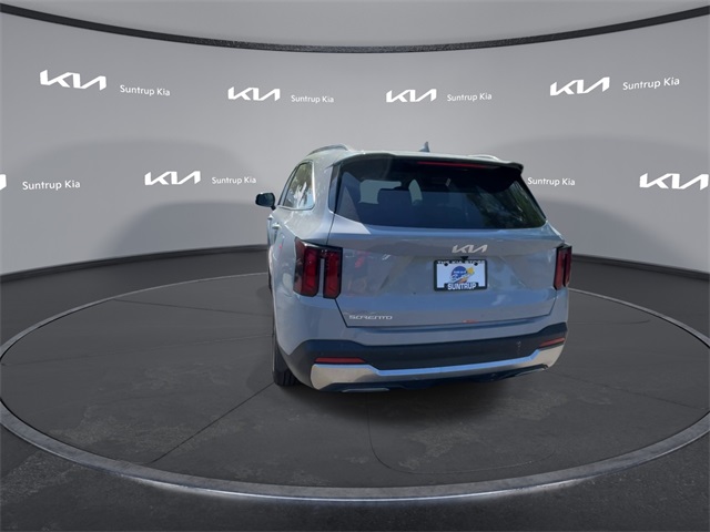 2025 Kia Sorento S photo 14