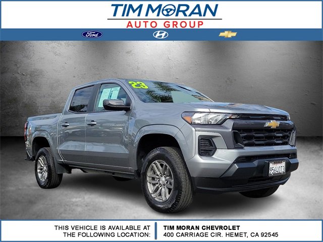2023 Chevrolet Colorado LT photo 2