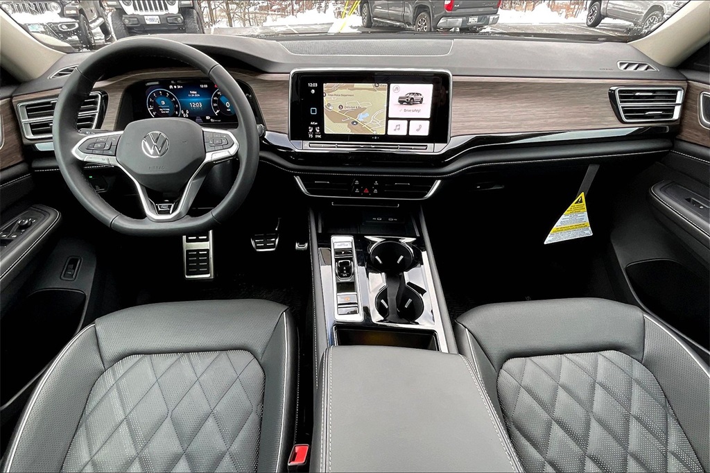 2025 Volkswagen Atlas SEL Premium R-Line photo 10