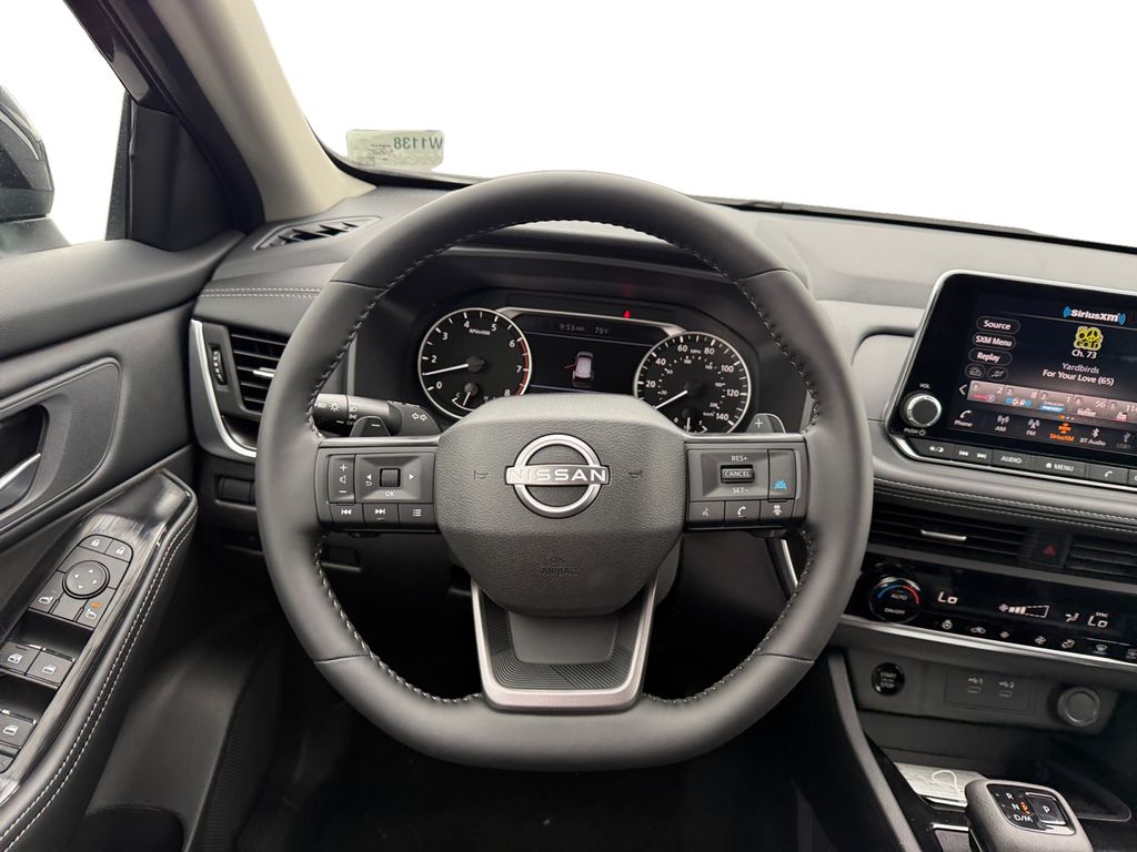2026 Nissan Rogue SV photo 12