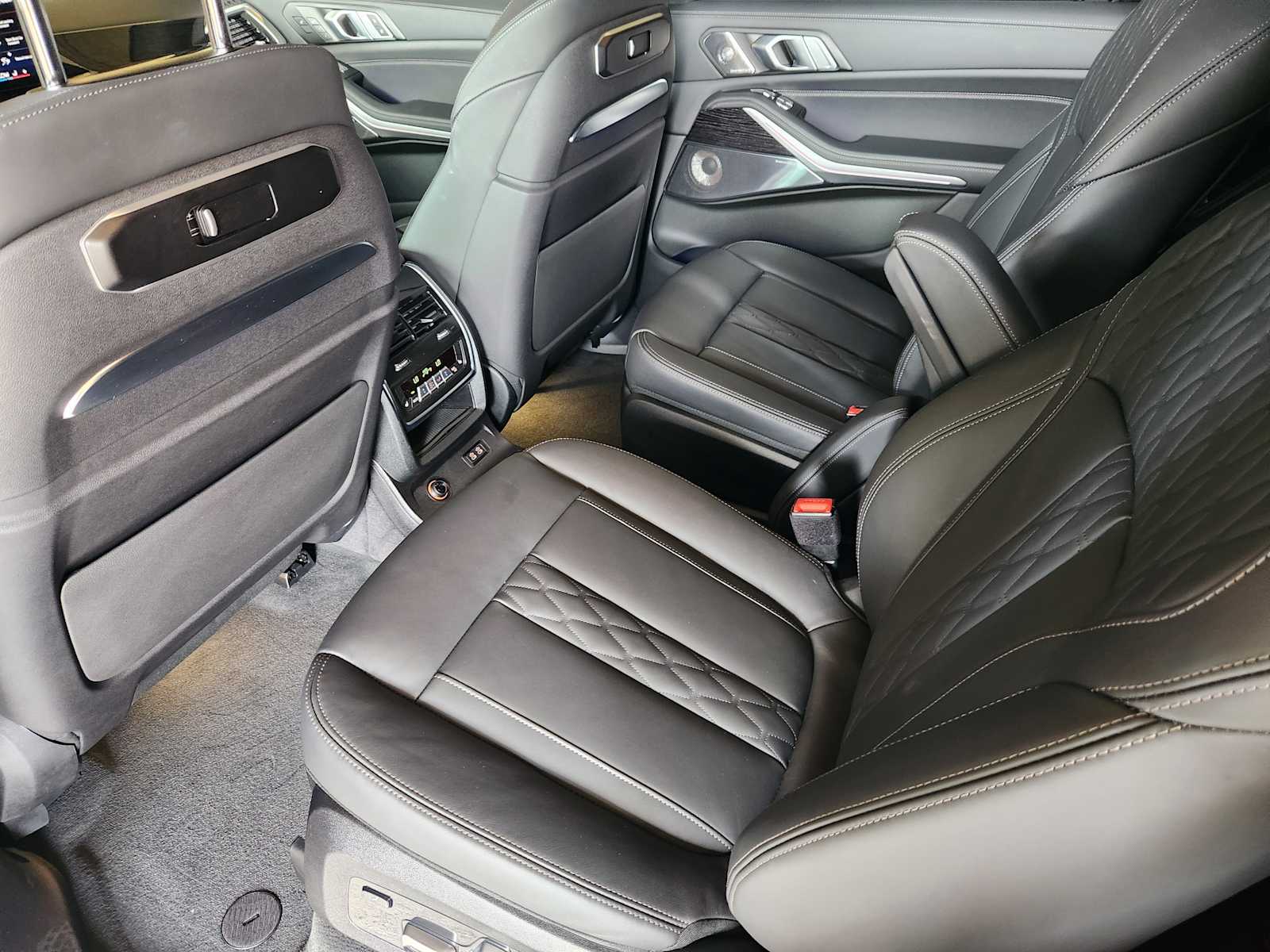 2024 Bmw X7 M60i photo 17