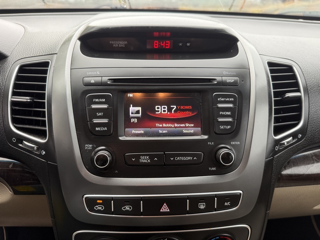 2014 Kia Sorento LX photo 32