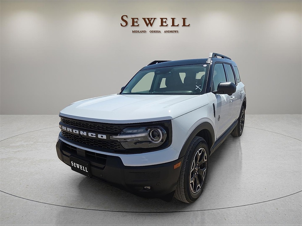 2025 Ford Bronco Sport Outer Banks's photo