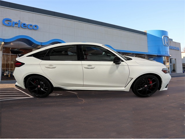 2025 Honda Civic Type R photo 7