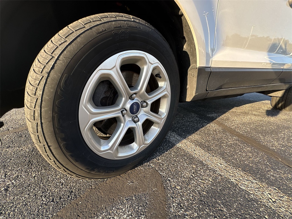 2018 Ford EcoSport SE photo 16