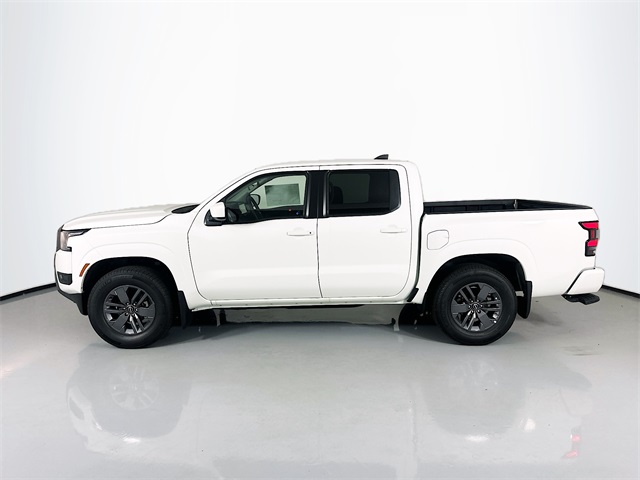 2025 Nissan Frontier SV photo 2