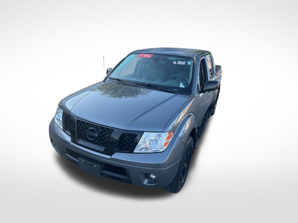 2021 Nissan Frontier Crew Cab photo 28