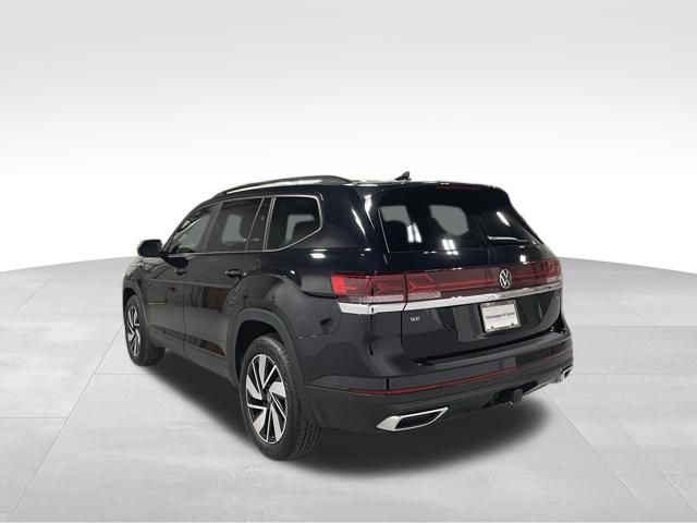 2025 Volkswagen Atlas SE Technology photo 2