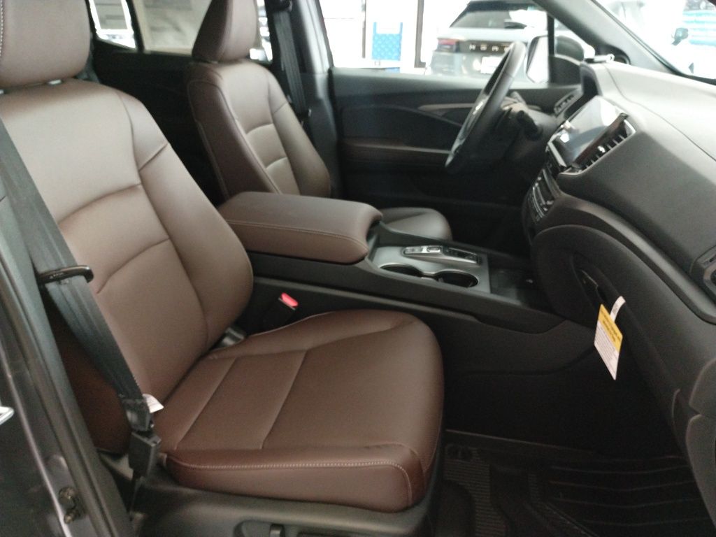 2025 Honda Ridgeline RTL photo 16