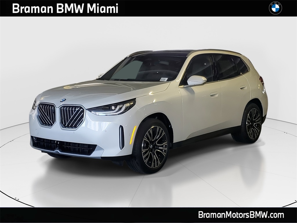 2026 BMW X3 30's photo