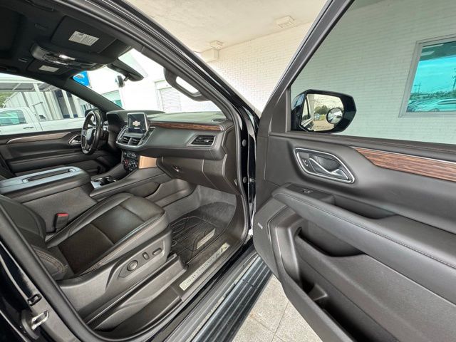 2021 Chevrolet Suburban High Country photo 14