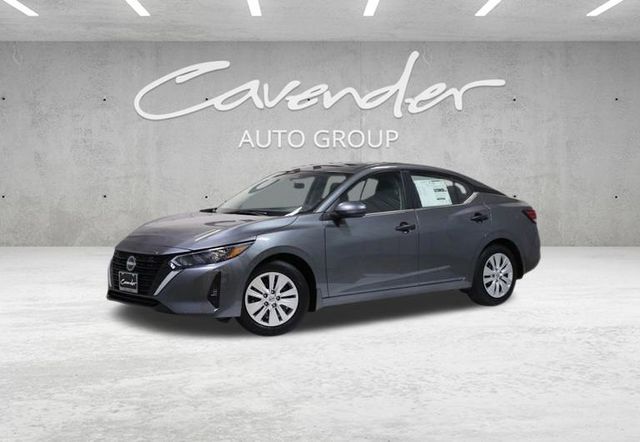 2025 Nissan Sentra S's photo