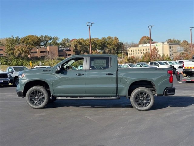 2026 Chevrolet Silverado 1500 LT Trail Boss photo 2