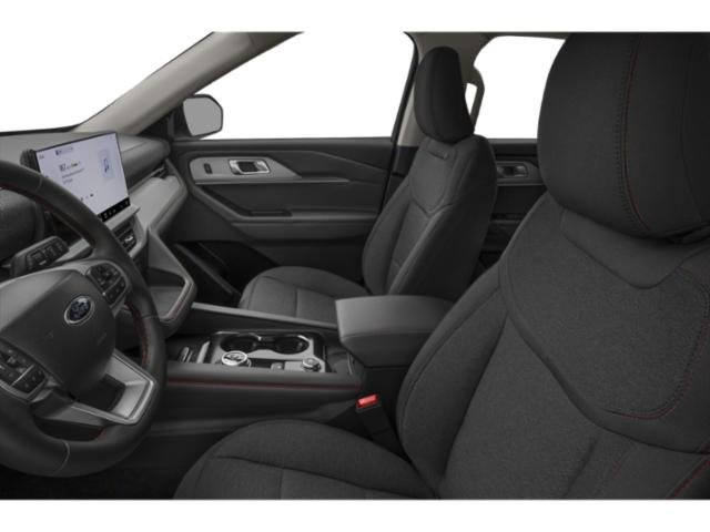 2025 Ford Explorer photo 7