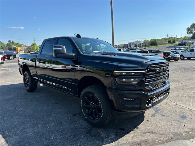 2025 Ram 2500 Laramie photo 4