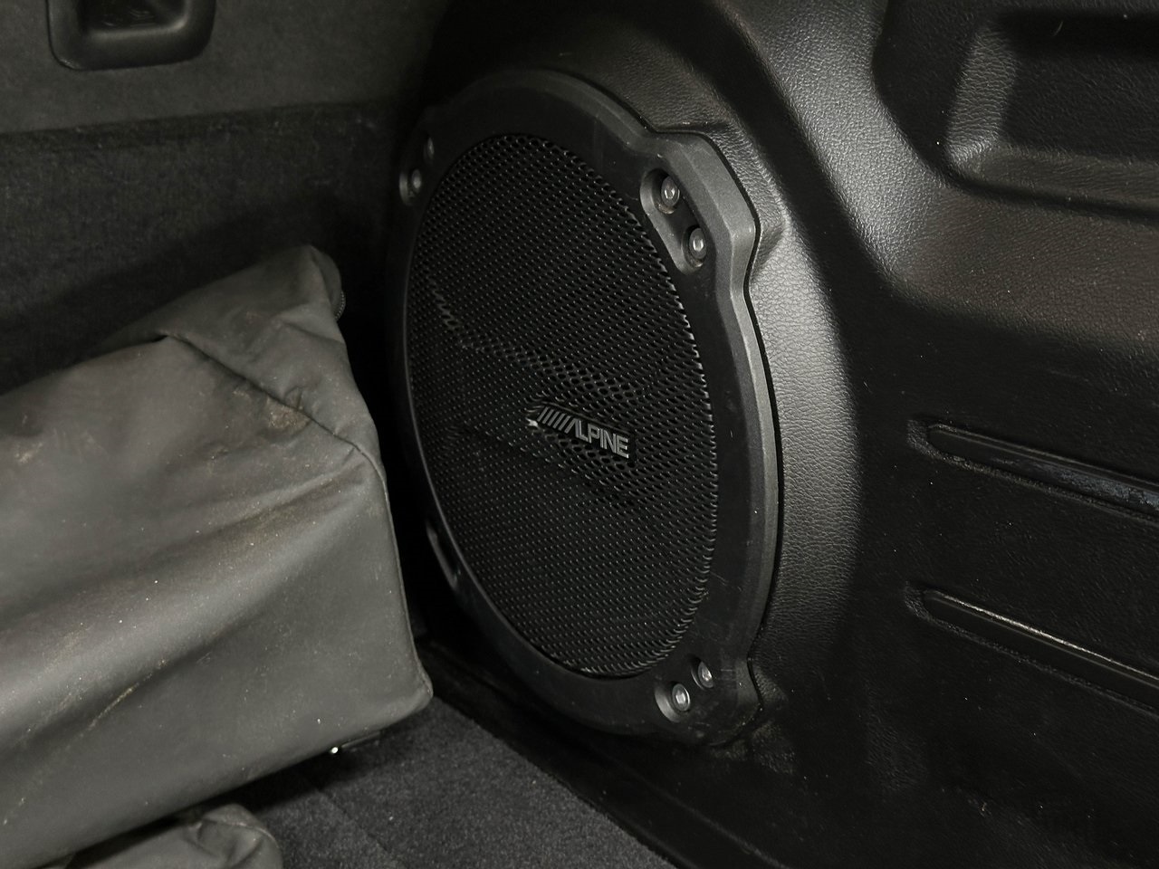 2023 Jeep Wrangler Altitude photo 19